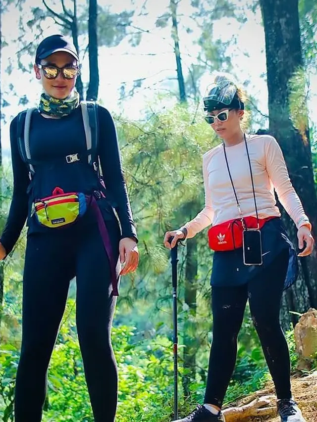 Model Kacamata Gelap Luna Maya (Foto: Instagram @lunamaya)