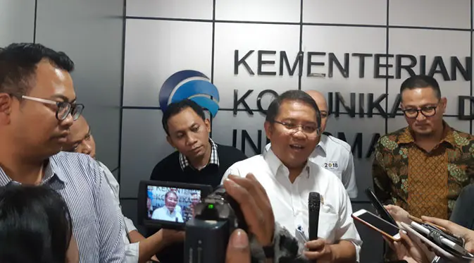 Menkominfo bertemu dengan penyedia layanan over the top (OTT) seperti Facebook, Google, dan Telegram, di Jakarta, Selasa (15/5/2018). Liputan6.com/ Agustin Setyo Wardani