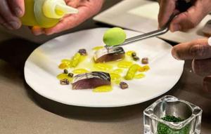 Restoran di Barcelona, Spanyol Disfrutar masuk&nbsp;Daftar Restoran Terbaik Dunia 2022.&nbsp; foto: Instagram @disfrutarbcn