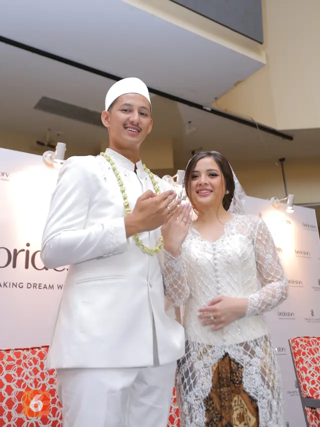 [Bintang] Tasya Kamila dan Randi Bachtiar