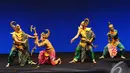 Pementasan wayang orang ini digelar oleh Dinas Pariwisata dan Kebudayaan Provinsi DKI Jakarta bertujuan melestarikan budaya Betawi dan dikemas dengan artistik, Jakarta, Jumat (7/11/2014)(Liputan6.com/Andrian M Tunay)