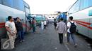 Suasana terminal Depok masih sepi dari pemudik, Jawa Barat, Senin (13/7/2015). Menurut agen bus Terminal Depok, jumlah pemudik saat ini mengalami penurunan dibandingkan tahun 2014. (Liputan6.com/Yoppy Renato)