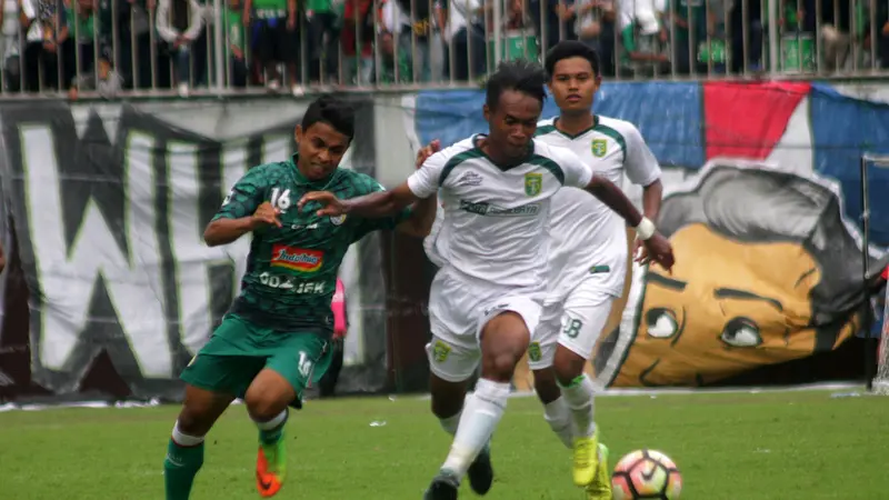 PSS Sleman vs Persebaya Surabaya