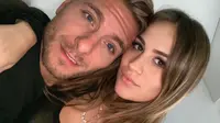 Striker Lazio Ciro Immobile dan sang istri, Jessica Melena. (foto: https://www.instagram.com/jessicamelena)