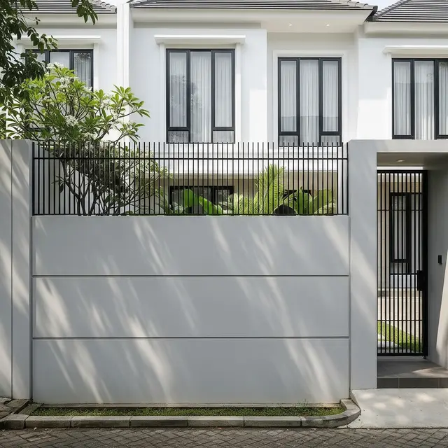 9 Model Pagar Tembok Tinggi Minimalis tapi Tetap Elegan, Inspirasi Hunian Modern