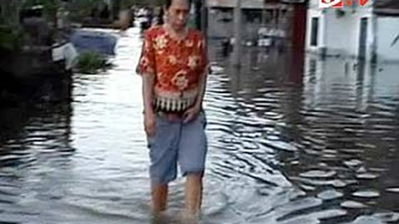 111225bbanjir-rob.jpg