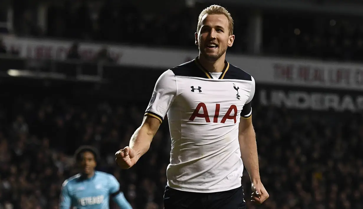 8. Harry Kane (Tottenham) - 7 Gol. (Reuters/Dylan Martinez)