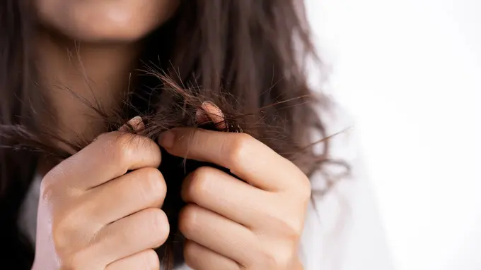 Cara Memperbaiki Rambut Rusak: Perawatan Mudah yang Bisa Dilakukan Rutin di Rumah