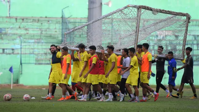 Foto Liga 1: Penampakan Diego Michiels di Sesi Latihan Bersama Arema FC