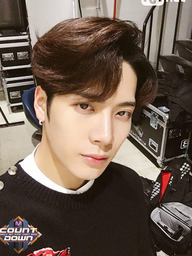 Lirik Lagu Dawn Of Us Dari Jackson Wang Got7 Showbiz Liputan6 Com lirik lagu dawn of us dari jackson wang