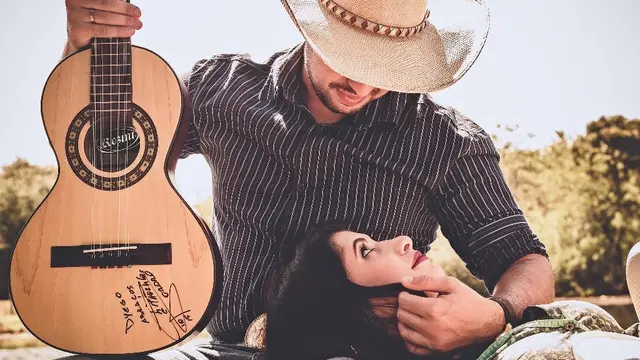 Ilustrasi Relationship Couple