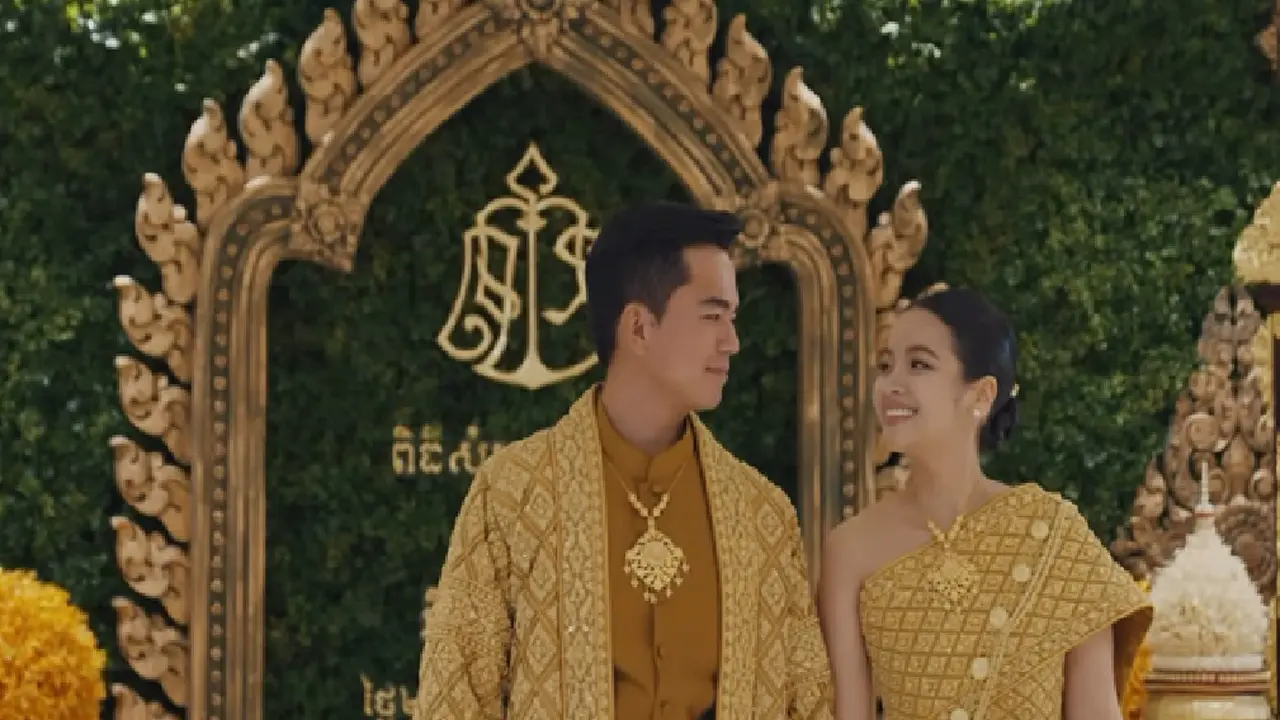 Putri Pongsoriya Norodom dari Kamboja Menikah di Istana Kerajaan, Anggun Berbalut Busana Pengantin Benang Emas
