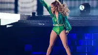 Jennifer Lopez Batal Tampil di Pembukaan Piala Dunia