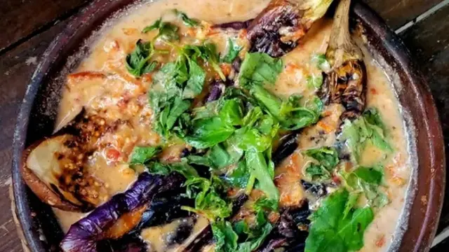6 Resep Pecak Terong yang Enak dan Gurih, Pedasnya Bikin Nagih