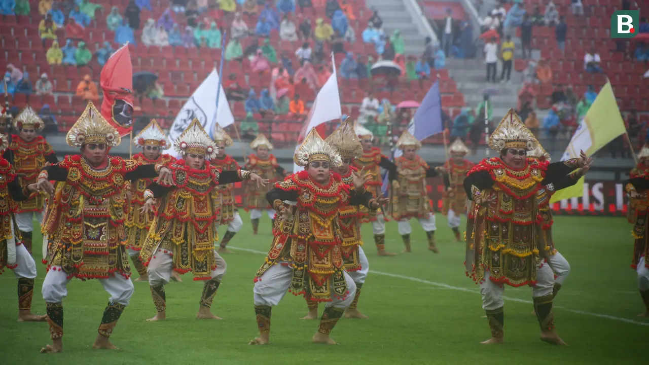Pembukaan BRI Liga 1 2023/2024 antara Bali United melawan PSS Sleman di Stadion Kapten I Wayan Dipta, Gianyar, Sabtu (1/7/2023) sore WIB.