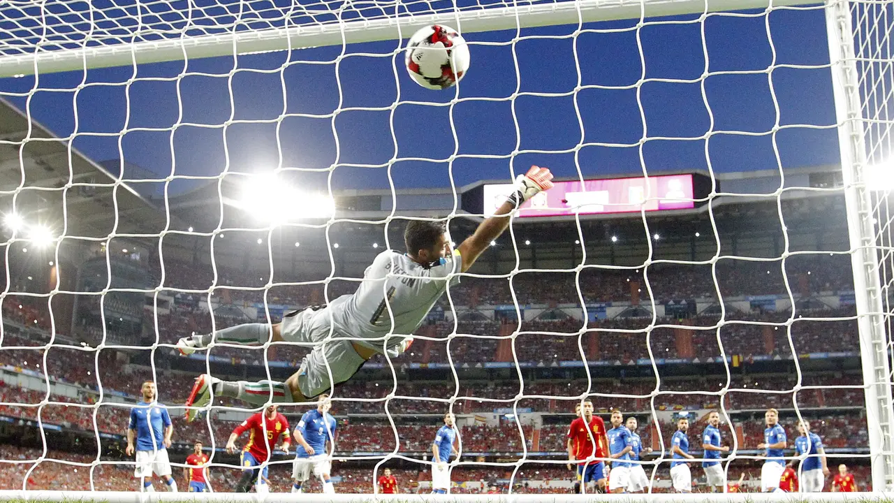 Spanyol, Italia, Kualifikasi Piala Dunia