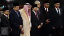 Raja Arab Saudi, Salman bin Abdulaziz Al-Saud foto saat mengunjungi Kompleks Parlemen MPR/DPR RI, Jakarta, Kamis (2/3).  Pada hari kedua kunjungan kenegaraannya ke Indonesia, Raja Salman mengunjungi DPR, Masjid Istiqlal. (Liputan6.com/Johan Tallo)