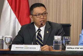 Menlu Sugiono mengulas bahwa Presiden Prabowo Subianto sempat membahas program kosmonot Rusia saat bertemu Presiden Rusia Vladimir Putin. (Liputan6.com/Lizsa Egeham)