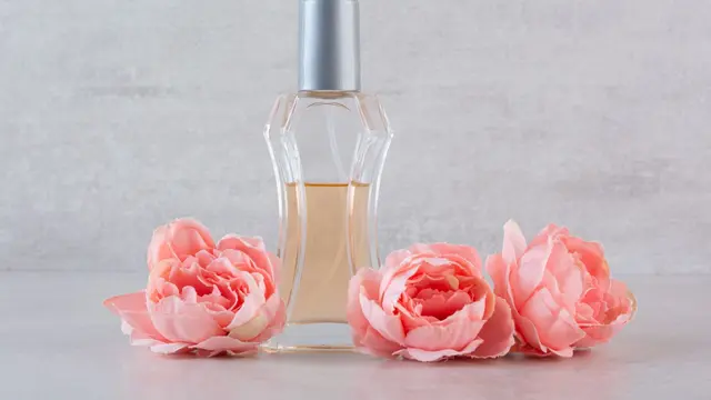 5 Rekomendasi Aroma Parfum untuk Kamu yang Penuh Energi (photo by freepik)