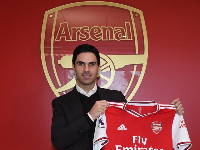 Arteta Baru Sejam Jadi Pelatih Arsenal Tagar Artetaout Langsung Jadi Trending Topic Bola Liputan6 Com