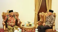 Bakal Calon Presiden (Bacapres), Ganjar Pranowo menyambangi kediaman KH Said Aqil Siroj di Cipedak, Jakarta Selatan, Kamis (5/10/2023) malam. (Dok. Istimewa)