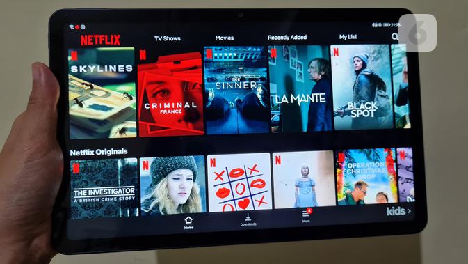 Huawei MatePad untuk nonton Netflix (Liputan6.com/ Agustin Setyo W)