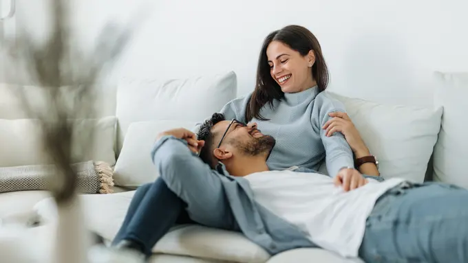 perempuan dan pasangan 4 september cinta tulus