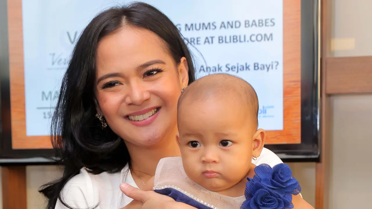 [Bintang] Shezy Idris