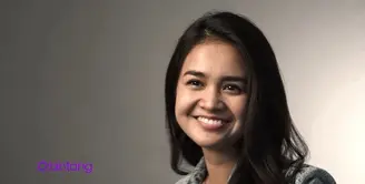 Baru-baru ini, Michelle Ziudith  mengeluarkan lagu berjudul ‘Tentang Kau dan Aku’. Menjadi debut pertama Michelle di dunia tarik suara, apakah Michelle akan mulai terjun dan menyanyikan  lagu-lagu berikutnya?