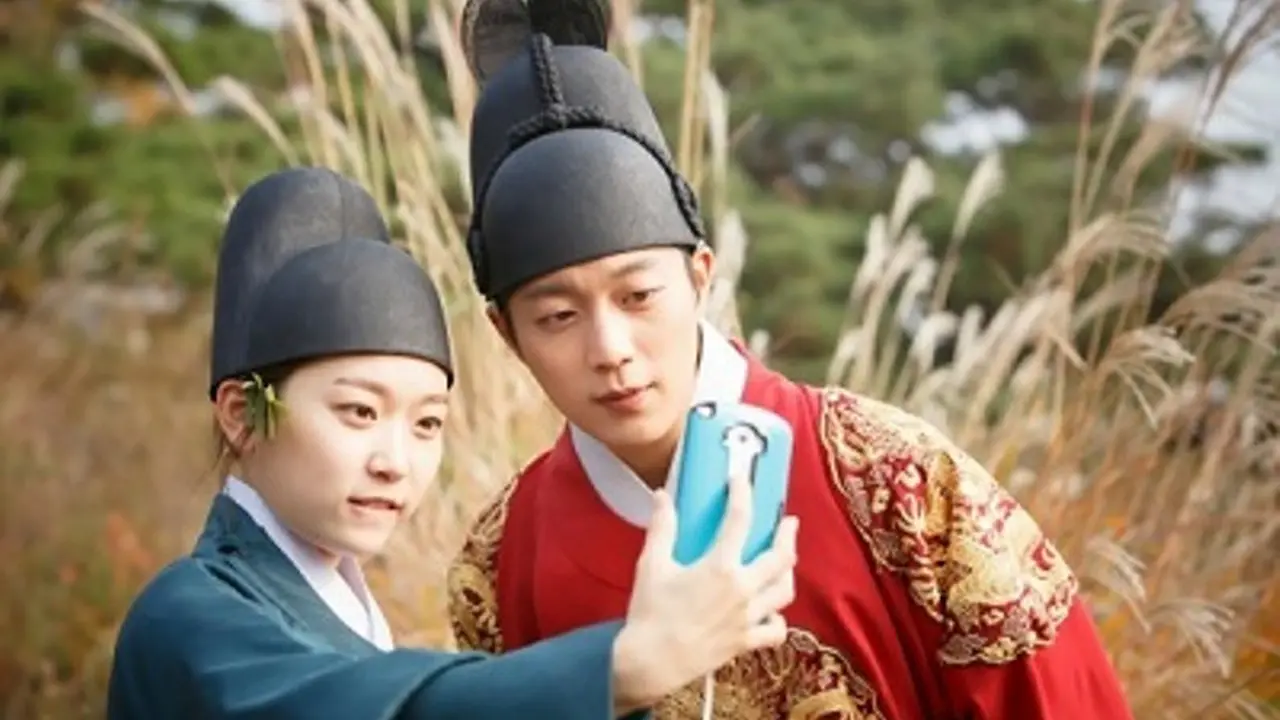 Drama Singkat Splash, Splash Love Cocok untuk Libur Natalmu