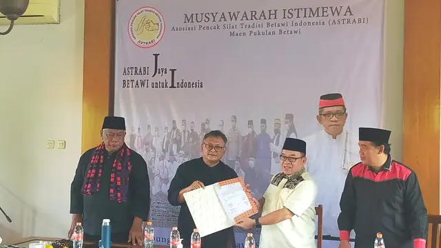 Astrabi Diminta Kawal Silat Betawi Agar Jadi Ekstrakurikuler