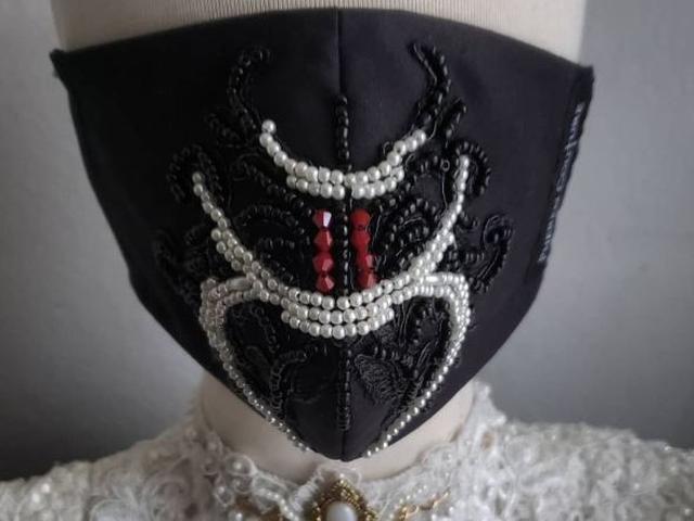 Masker Haute Couture Buatan Desainer Indonesia Laris Di As Hanya Dalam Hitungan Menit Lifestyle Liputan6 Com