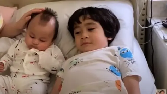 Bak Saudara Kandung, Ini 6 Potret Kedekatan Rafathar Malik Ahmad dan Kiano Tiger Wong
