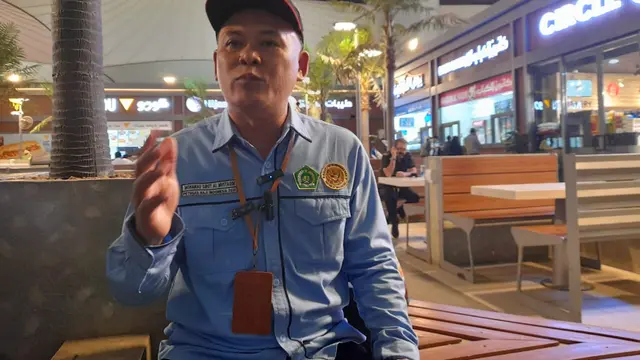 Dok. Pembimbing Ibadah PPIH Daker Bandara Muhammad Sirot Al Mustaqim. (Dok. liputan6.com/MCH 2025/Dinny Mutiah)