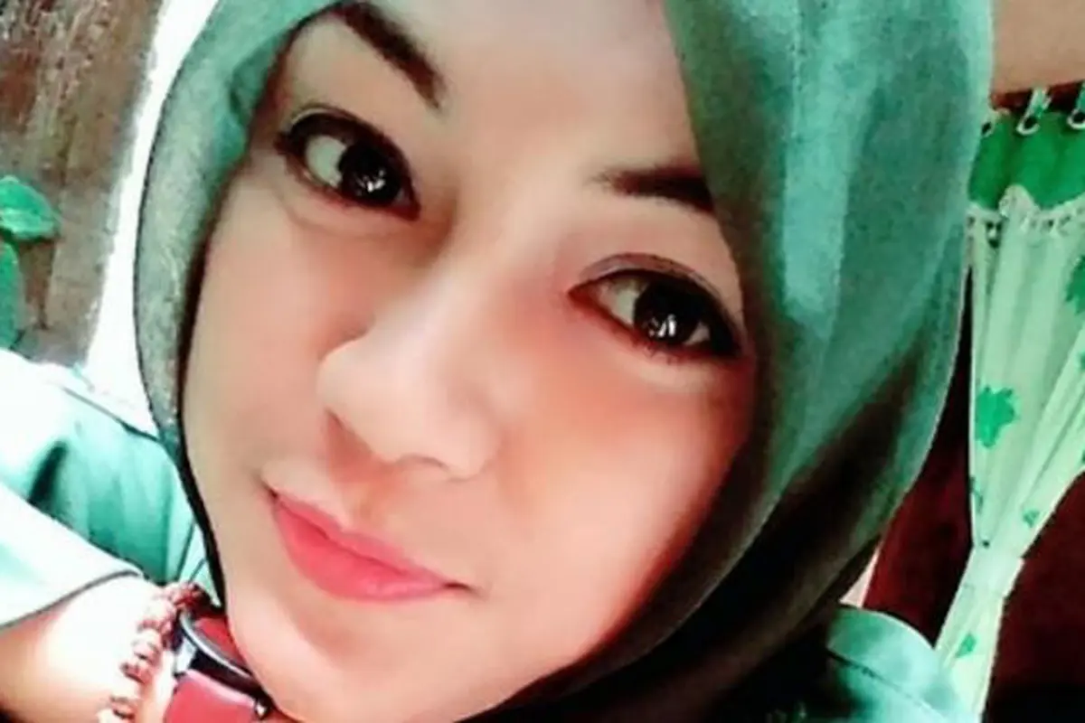 Top 3: Kelakuan Netizen Ini Bikin Si Guru Cantik Tegal Resah