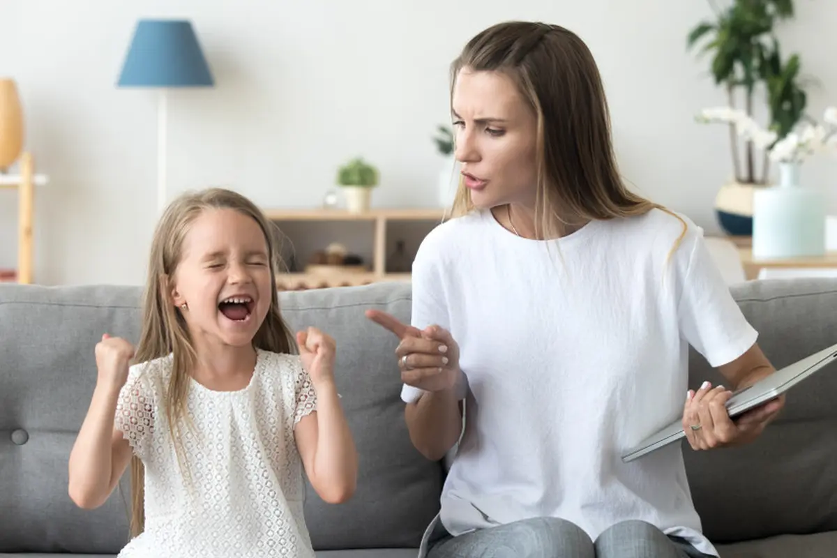 Orang Tua Wajib Tahu! Ini Tips Agar Anak Menjadi Penurut