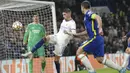 Berkat hasil ini, Real Madrid berada di atas angin untuk lolos ke semifinal. Namun, masih ada laga leg kedua yang bakal dimainkan di Santiago Bernabeu pada pekan depan. Chelsea masih bisa membuat kejutan. (AP/Kirsty Wigglesworth)