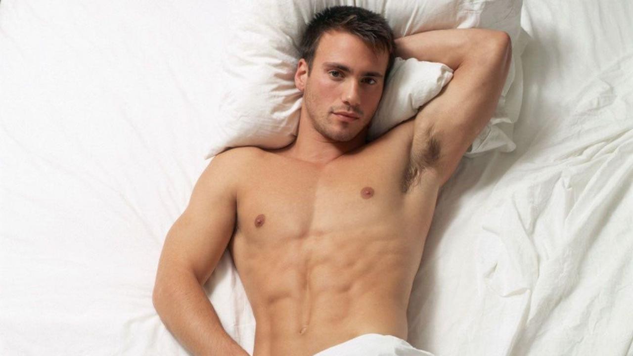 5 Trik Belaian Untuk Buat Pria Pasrah di Ranjang