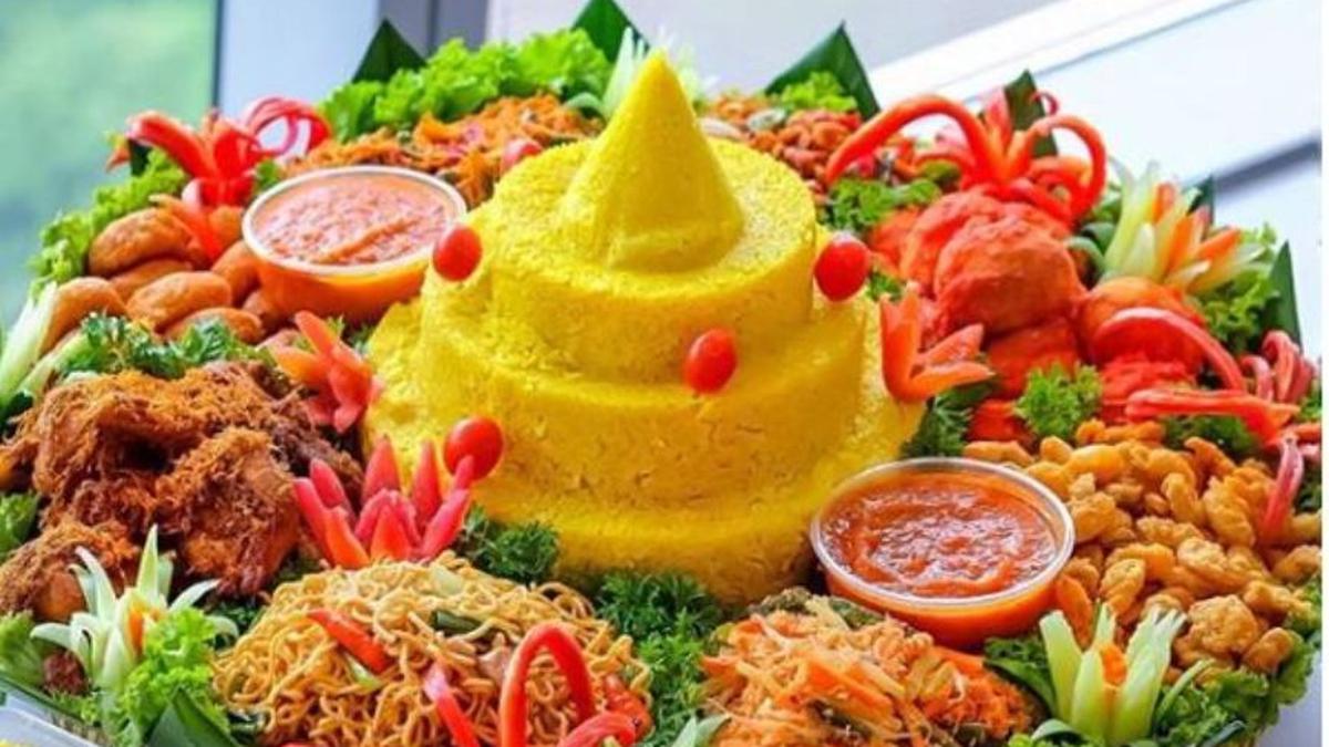 Makna dan Sejarah Nasi Kuning, Doa Baik dari Tradisi Jawa - Lifestyle  Liputan6.com