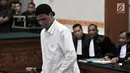 Terdakwa Hercules Rosario Marshal saat menjalani sidang perdana di PN Jakarta Barat, Rabu (16/1). Hercules didakwa terlibat kasus penguasaan lahan milik PT Nila Alam di kawasan Kalideres, Jakarta Barat. (Merdeka.com/Iqbal Nugroho)