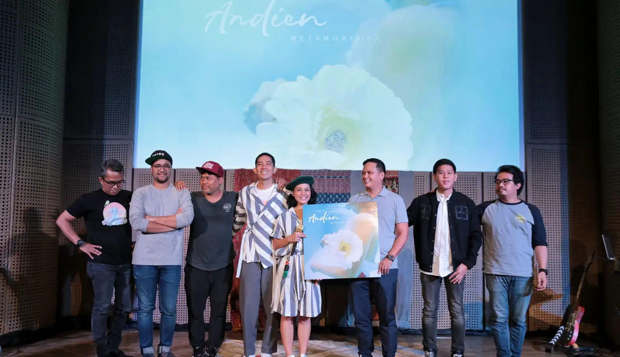 Sama dengan judul Albumnya Metamorfosa, album baru Andien itu juga mengambarkan perubahannya. Sejak mengawali karier di industri musik, hingga sekarang ini yang telah 17 tahun. (Adrian Putra/Bintang.com)