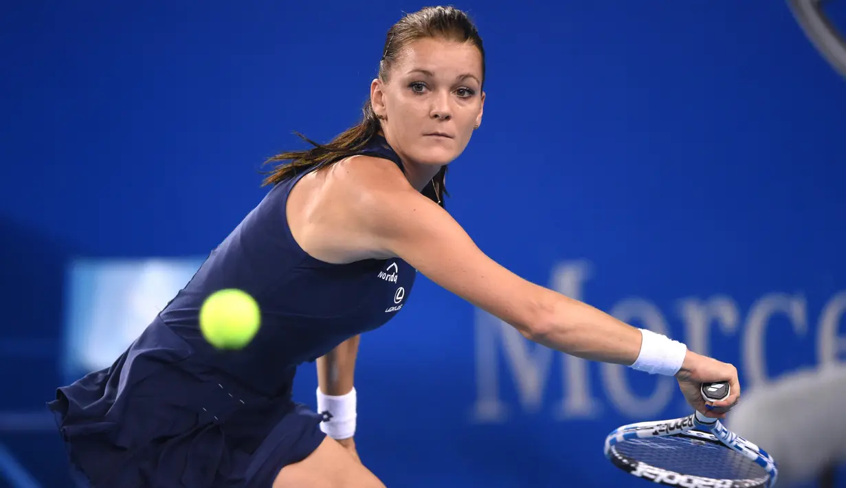 Petenis Agnieszka Radwanska asal Poland saat beraksi di China Open tennis tournament, Beijing, Selasa (06/10/2015). (AFP Photo / Wang Zhao)
