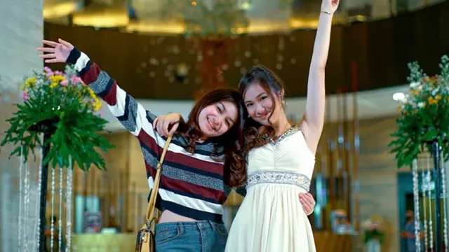 7 Potret Persahabatan Icha Nabilah dan Jennifer Eve, Kerap Disangka Saudara