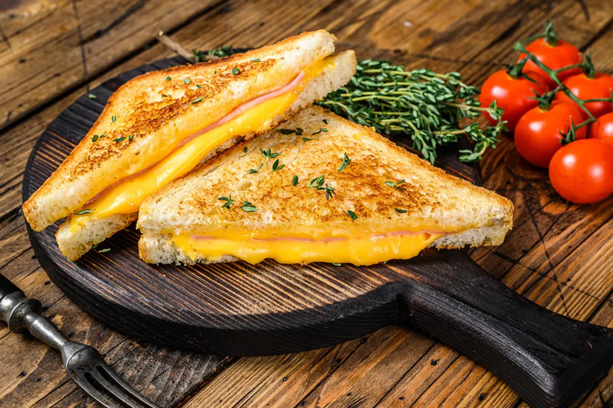 garlic bread isi keju mozarella