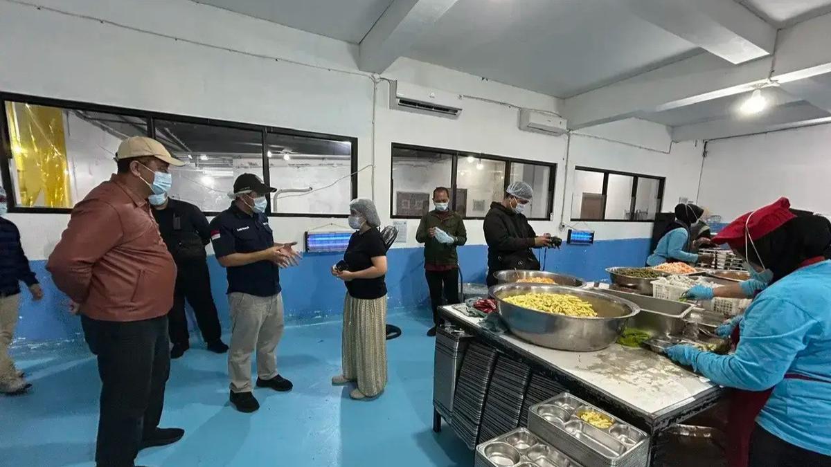 Wakil Wali Kota Depok Kaget Temukan Masalah Ini Saat Sidak 5 Dapur MBG