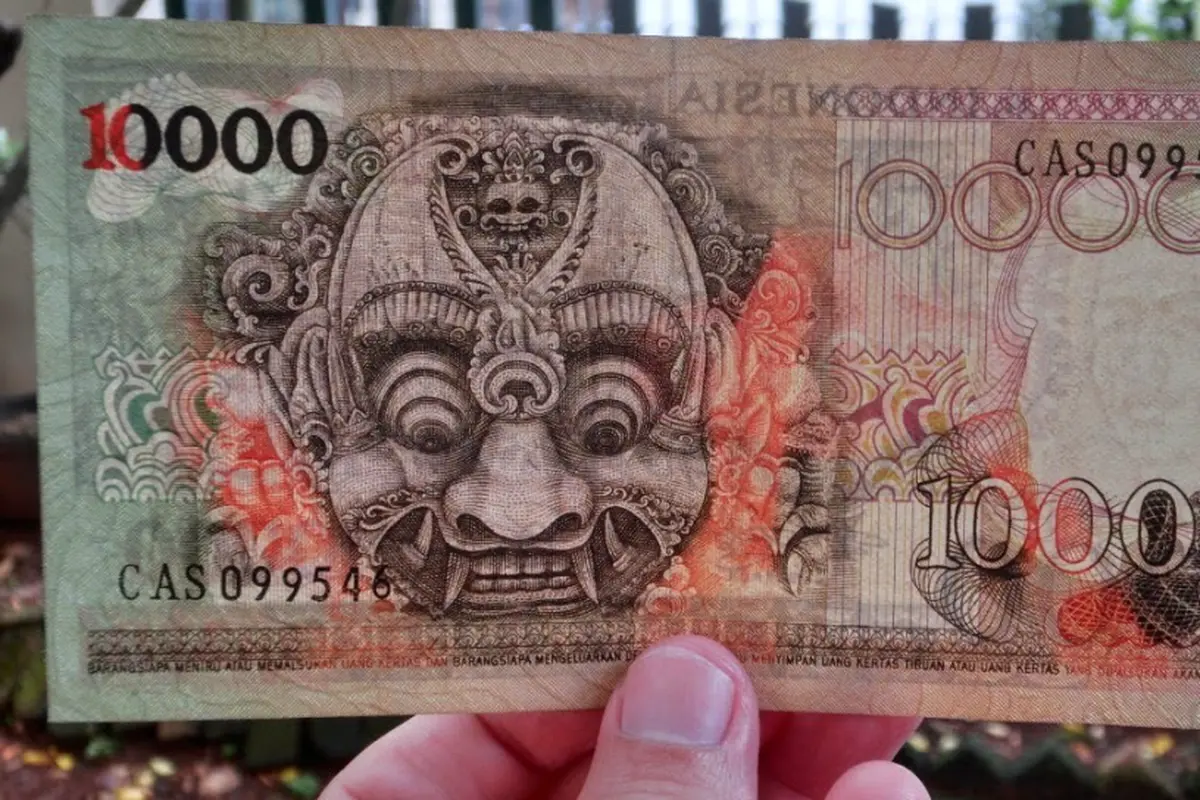 Mata Uang Rupiah Pecahan Baru 10 Ribu Ada Sosok Genderuwo?