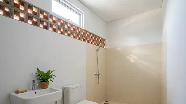 6 Desain Kamar Mandi Kecil yang Praktis Dibersihkan Setiap Hari, Rapi Tanpa Banyak Usaha