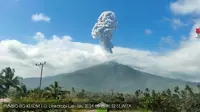 Gunung Lewotobi Laki-Laki kembali erupsi pada Selasa (25/6/2024), pukul 10.30 Wita. (Liputan6.com/ Dok PVMBG)