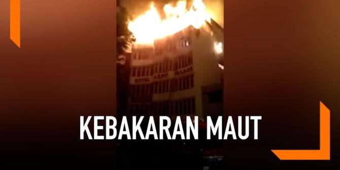 VIDEO: Kebakaran Hotel di India, 17 Tewas