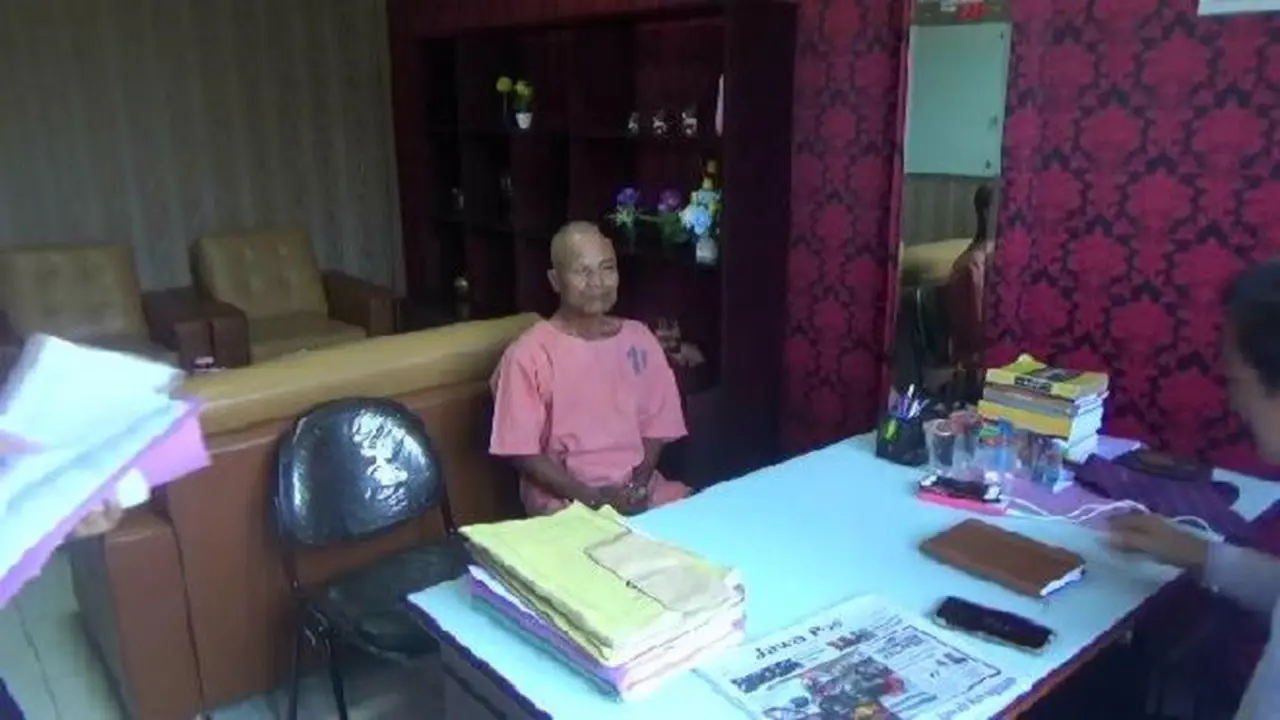 Dendam pada Ibunya, Kakek Cabul Perkosa Anaknya